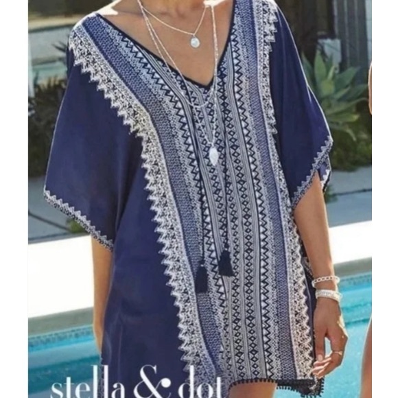 Stella & Dot Beach Cover Up - Picture 1 of 8